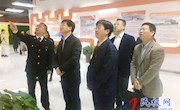 县委副书记、县长张团结带队到河南保税物流中心参观考察